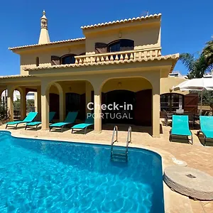  Villa Rustica By Check-in Portugal